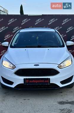 Хэтчбек Ford Focus 2016 в 