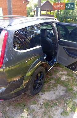 Универсал Ford Focus 2008 в Глухове