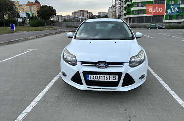 Хэтчбек Ford Focus 2013 в 
