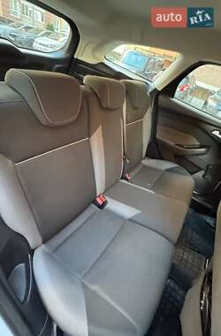 Универсал Ford Focus 2013 в 