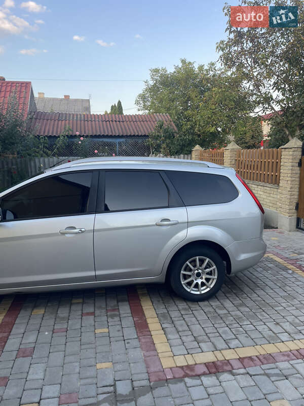 Універсал Ford Focus 2008 в Ківерцях