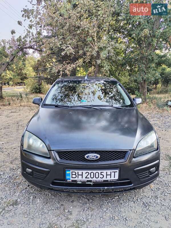 Хэтчбек Ford Focus 2006 в Одессе