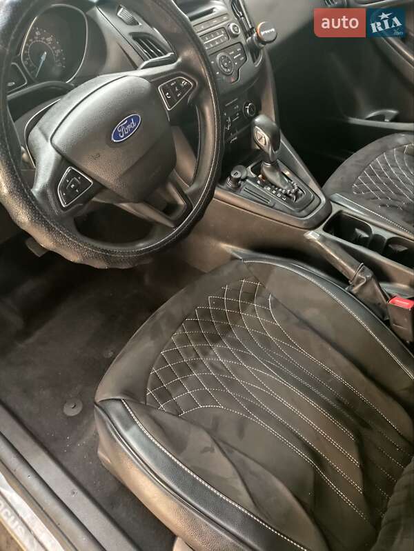 Седан Ford Focus 2015 в Харькове фото 11 Седан Ford Focus 2015 в Харькове