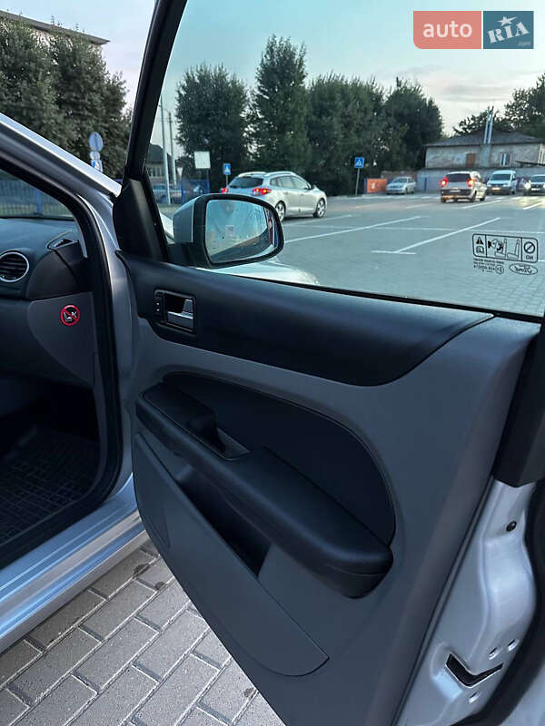 Універсал Ford Focus 2009 в Тернополі