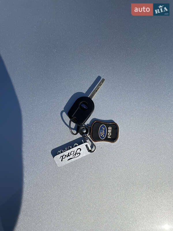 Седан Ford Focus 2015 в Черкасах