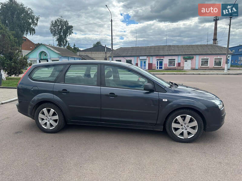 Универсал Ford Focus 2006 в Городне