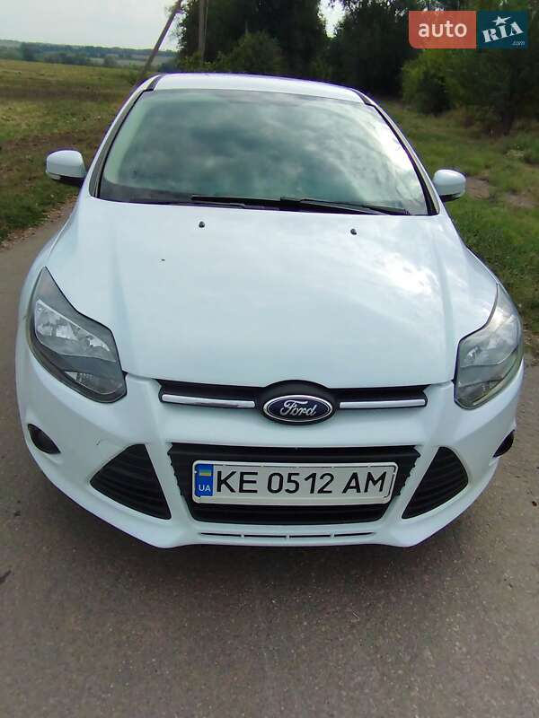 Хетчбек Ford Focus 2013 в Дніпрі