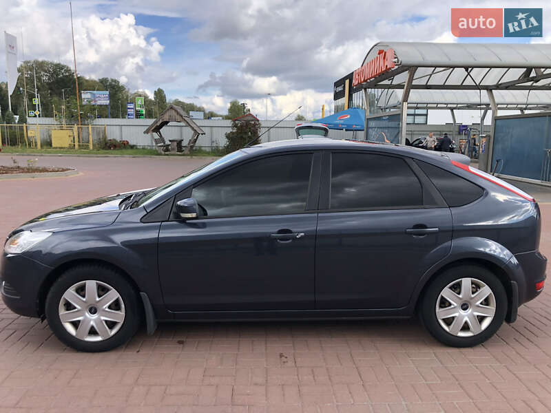 Хэтчбек Ford Focus 2010 в Полтаве фото 7 Хэтчбек Ford Focus 2010 в Полтаве