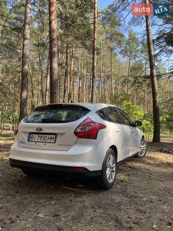 Хэтчбек Ford Focus 2012 в Полтаве
