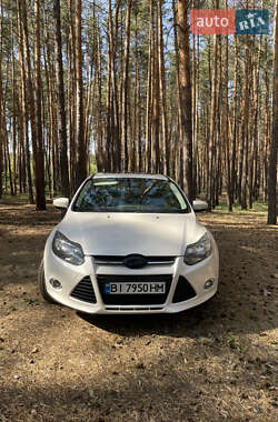 Хэтчбек Ford Focus 2012 в Полтаве