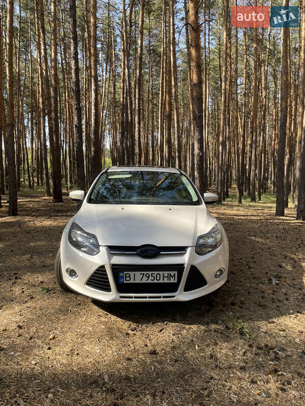 Хэтчбек Ford Focus 2012 в Полтаве фото 15 Хэтчбек Ford Focus 2012 в Полтаве