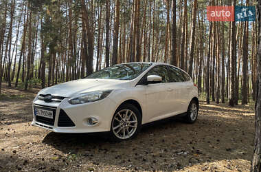 Хэтчбек Ford Focus 2012 в Полтаве