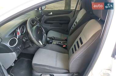 Хэтчбек Ford Focus 2008 в Львове
