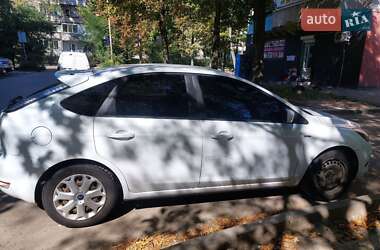 Хэтчбек Ford Focus 2008 в Львове