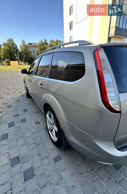 Универсал Ford Focus 2010 в 