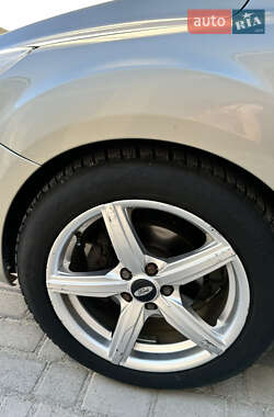 Универсал Ford Focus 2010 в 