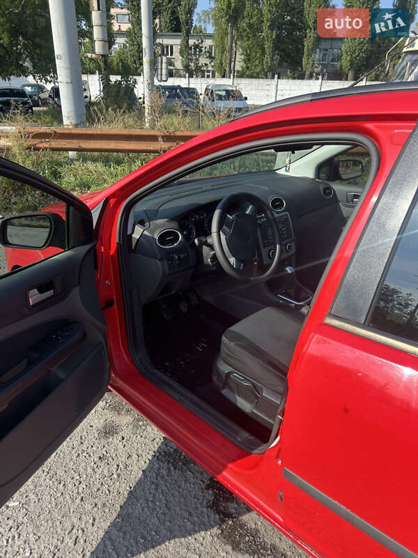 Універсал Ford Focus 2005 в Білгороді-Дністровському