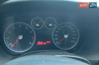 Хетчбек Ford Focus 2007 в Рівному