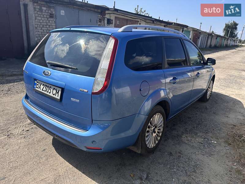Универсал Ford Focus 2010 в Нетешине