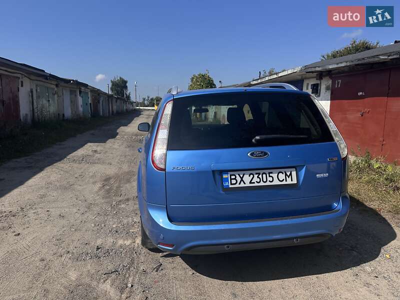 Универсал Ford Focus 2010 в Нетешине