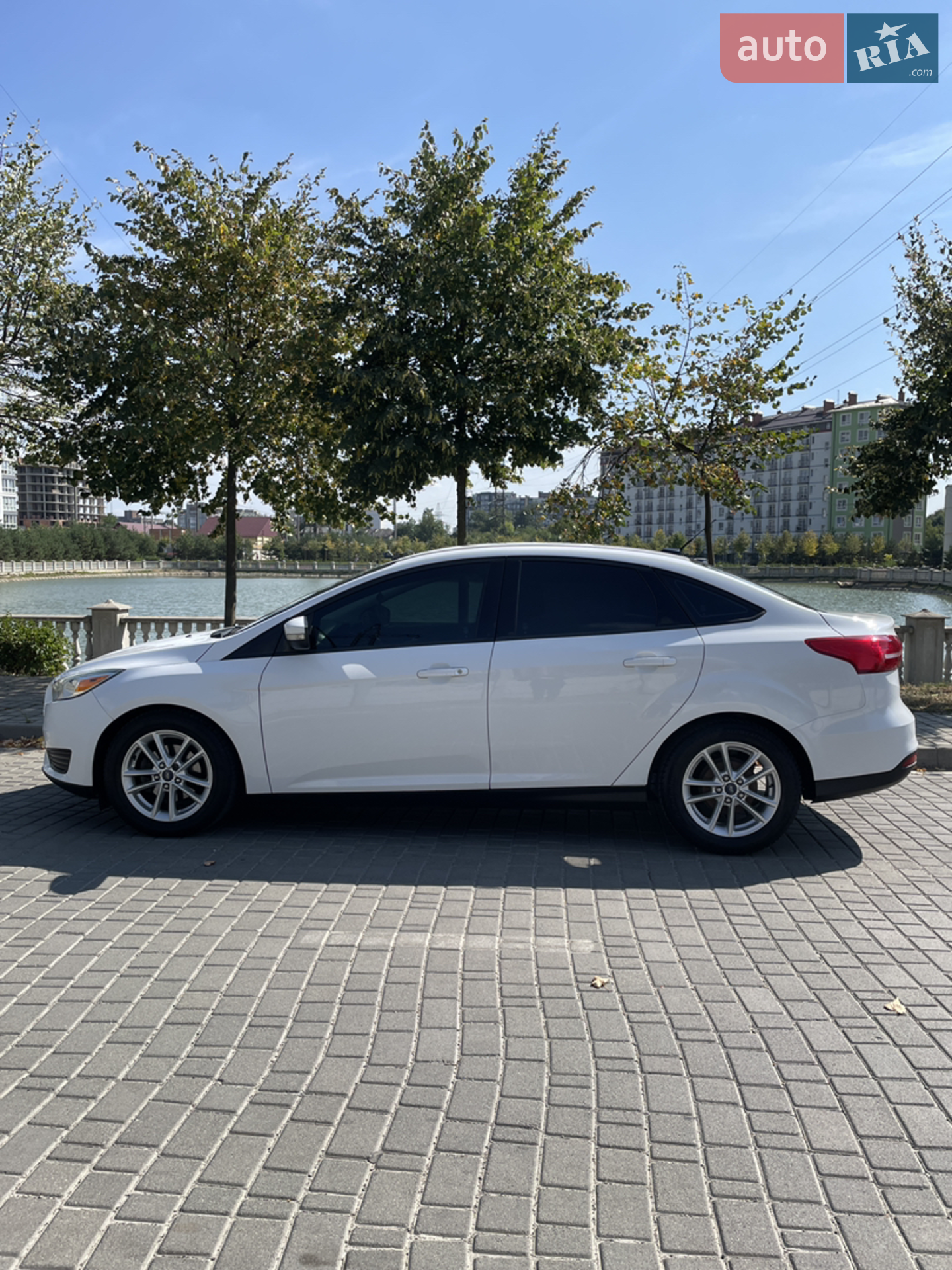 2015 Ford Focus - мініатюра 17