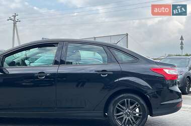 Седан Ford Focus 2013 в 