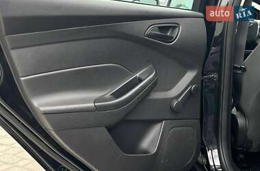 Седан Ford Focus 2013 в 