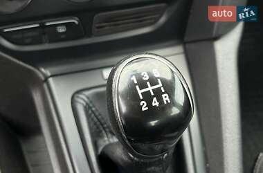 Седан Ford Focus 2013 в 