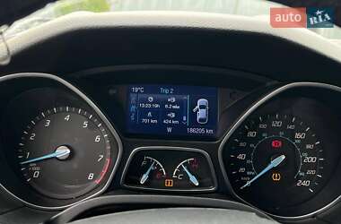Седан Ford Focus 2013 в 