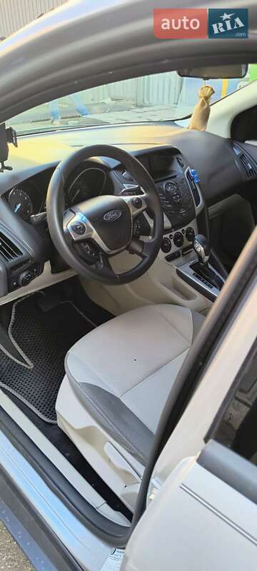Седан Ford Focus 2013 в Киеве