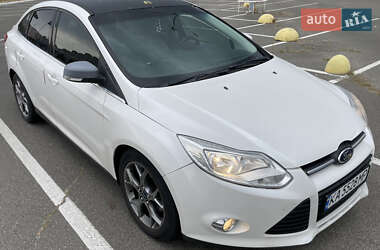 Седан Ford Focus 2012 в 