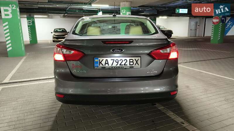 Седан Ford Focus 2012 в Києві