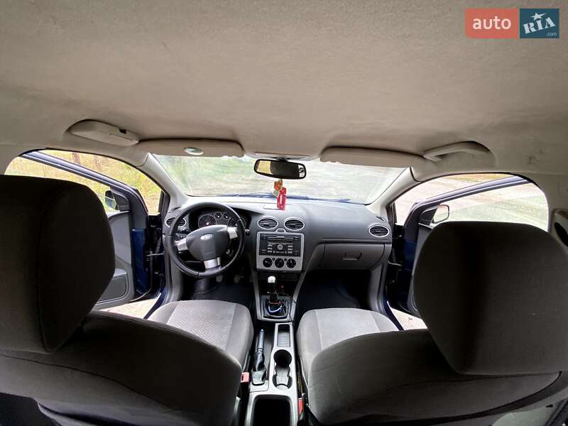 Универсал Ford Focus 2007 в Малине