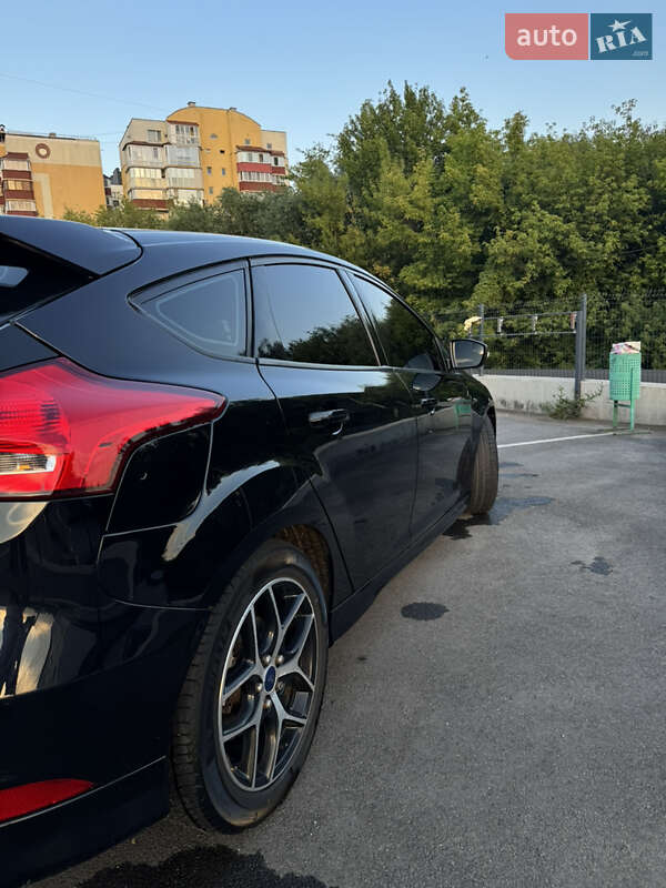Хетчбек Ford Focus 2015 в Вінниці
