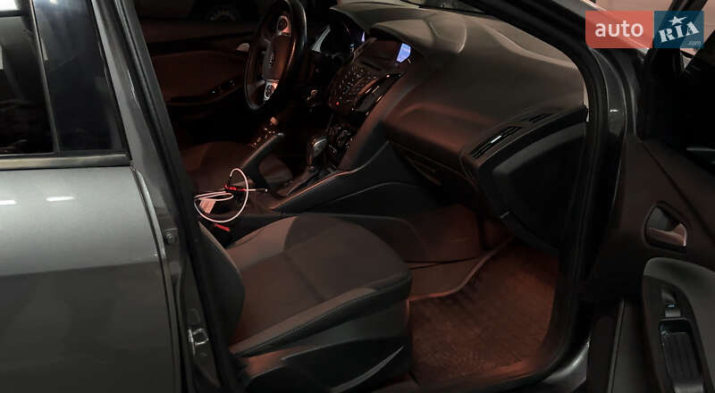 Седан Ford Focus 2014 в Днепре
