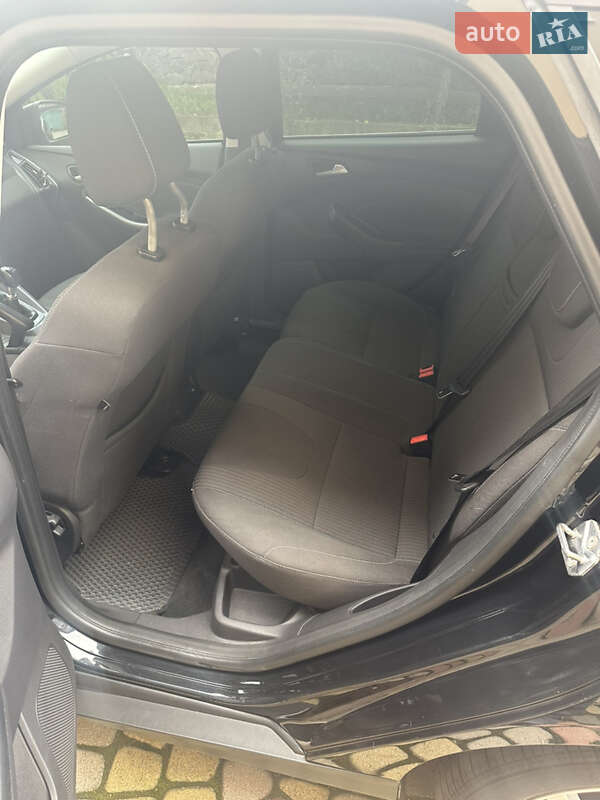 Универсал Ford Focus 2013 в Львове фото 26 Универсал Ford Focus 2013 в Львове