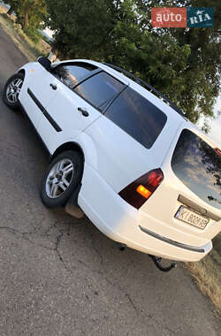 Универсал Ford Focus 2003 в 