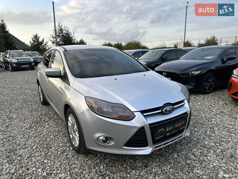 Седан Ford Focus 2012 в Ивано-Франковске