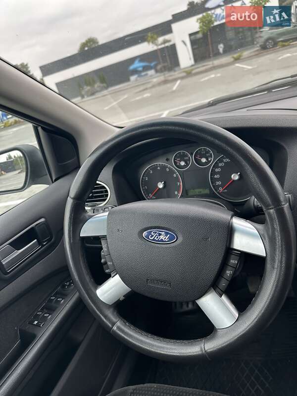Седан Ford Focus 2005 в Шептицькому фото 19 Седан Ford Focus 2005 в Шептицькому
