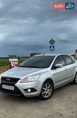 Хэтчбек Ford Focus 2010 в Киеве