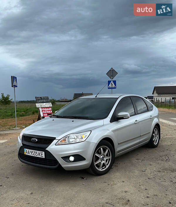 Ford Focus 2010 Ford Focus 2010