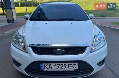 Хэтчбек Ford Focus 2011 в Киеве