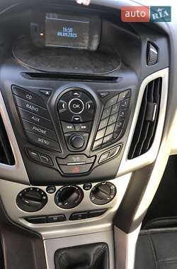 Хэтчбек Ford Focus 2012 в Овруче