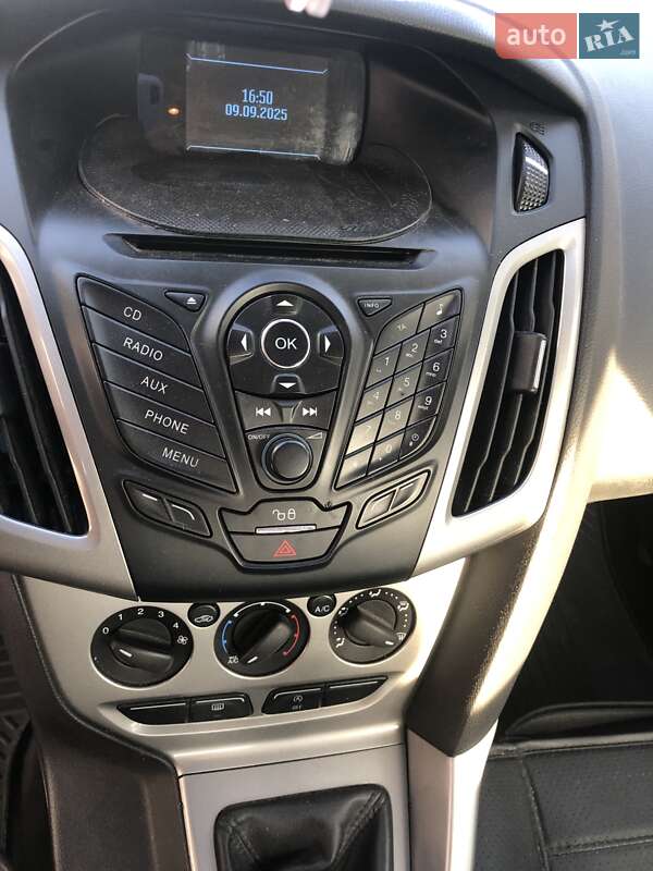Хэтчбек Ford Focus 2012 в Овруче