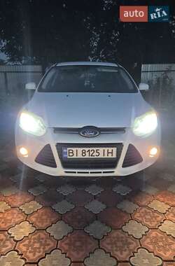 Хэтчбек Ford Focus 2013 в Полтаве