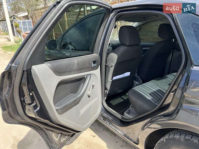 Седан Ford Focus 2008 в Житомире