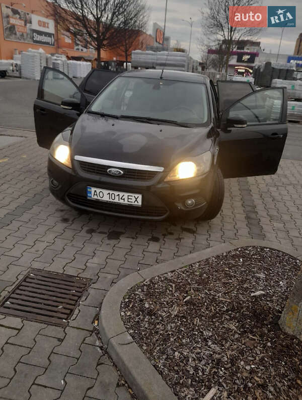 Універсал Ford Focus 2010 в 