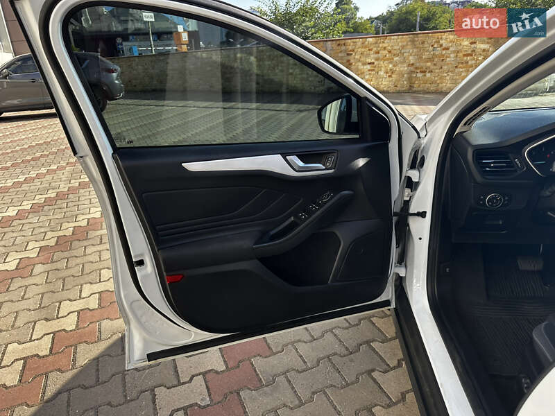 Хэтчбек Ford Focus 2019 в Одессе фото 13 Хэтчбек Ford Focus 2019 в Одессе