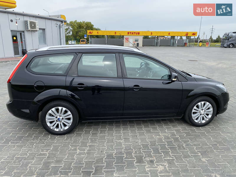 Универсал Ford Focus 2010 в Луцке