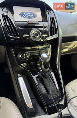 Хэтчбек Ford Focus 2013 в 